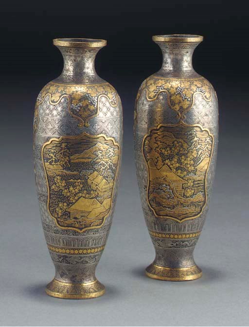 A pair of Japanese komai vases, 19th century