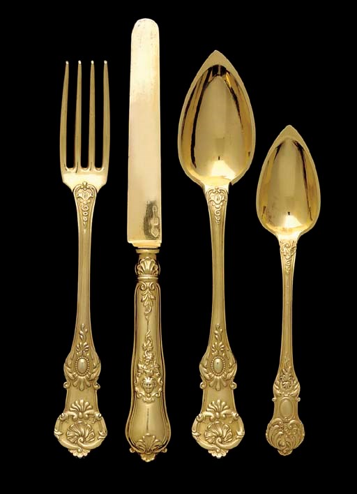 A CONTINENTAL SILVER-GILT DESSERT SERVICE