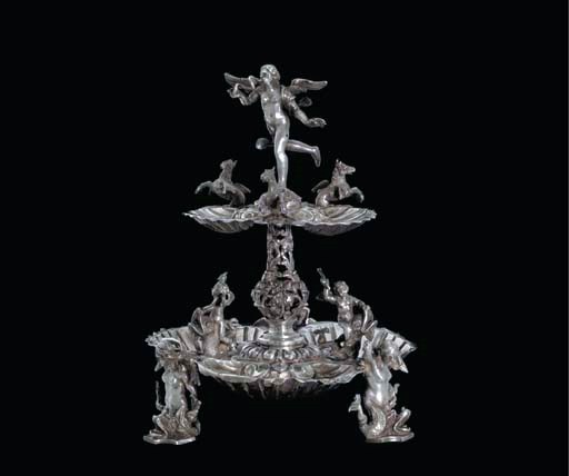 AN ITALIAN SILVER CENTERPIECE DISH