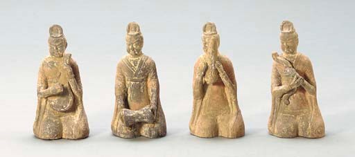 FOUR NORTHERN WEI STYLE TANG POTTERY FIGURES OF SEATED MUSICIANS,