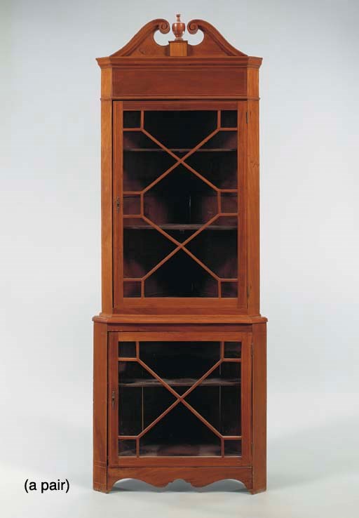 A PAIR OF GEORGE III STYLE INLAID MAHOGANY CORNER CABINETS,