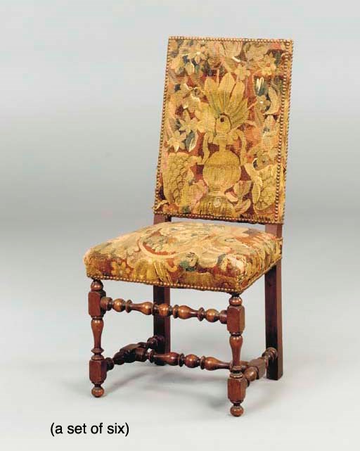 A SET OF SIX CONTINENTAL BAROQUE STYLE DINING CHAIRS,