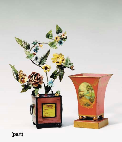 TWO PAIRS OF TOLE PIENTE URNS WITH A TOLE PIENTE JARDINIERE WITH TOLE FLOWERS,