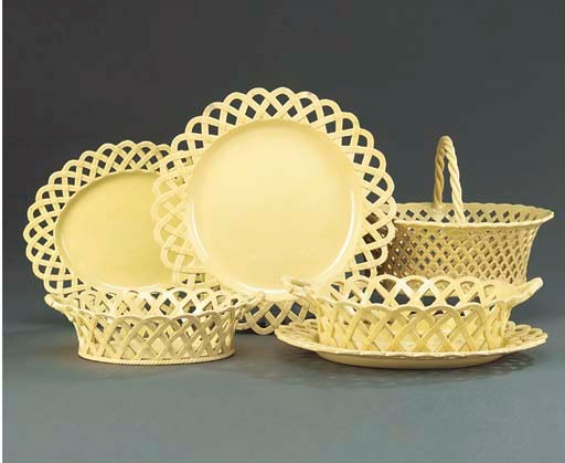 AN ENGLISH CREAMWARE COMPOSTIE PART DESSERT-SERVICE