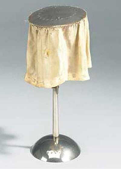 JOSEF HOFFMANN; AUSTRIA