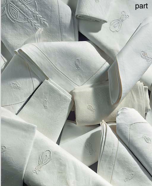 A SELECTION OF TABLE LINEN