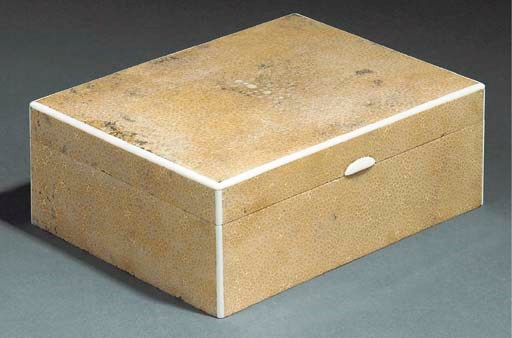 AN ENGLISH SHAGREEN AND IVORY VENEERED CIGAR BOX