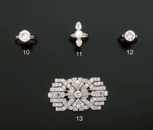 BROCHE PLAQUE ART DECO DIAMANTS