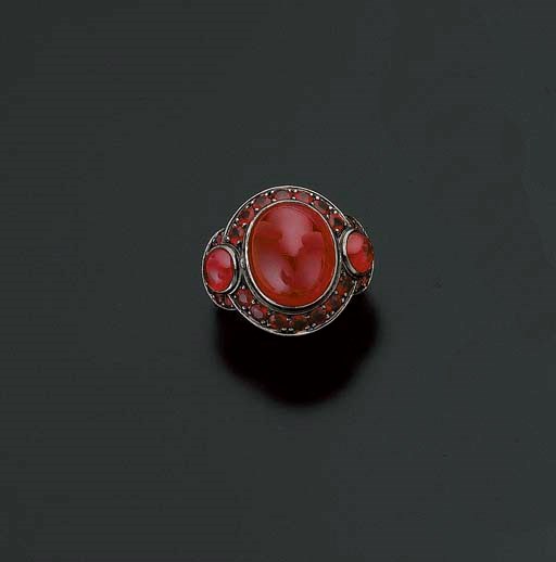 BAGUE RUBIS "NOT BOURGEOIS", BY BOUCHERON