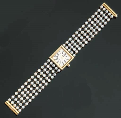MONTRE BRACELET DE DAME "MADEMOISELLE" PERLES DE CULTURE, PAR CHANEL