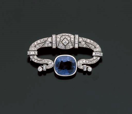 BROCHE ART DECO SAPHIR ET DIAMANTS
