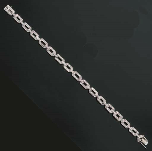 BRACELET ART DECO DIAMANTS