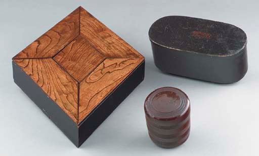 A GROUP OF FIVE BOXES,