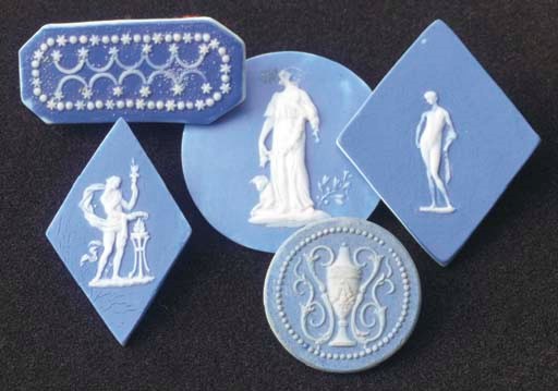 A GROUP OF BLUE AND WHITE JASPERWARE PLAQUES,