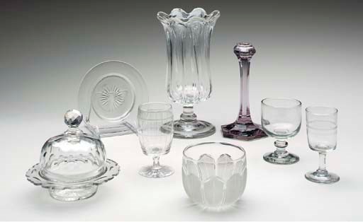 AN ASSEMBLED GROUP OF VICTORIAN TABLE GLASS,