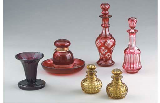A GROUP OF VICTORIAN COLORED GLASS TABLEWARES,