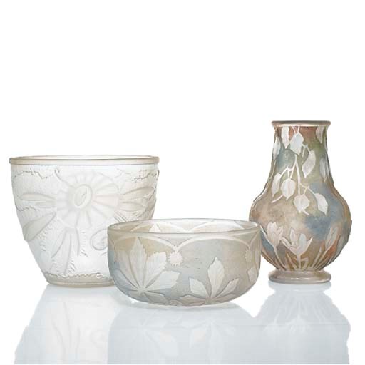 VASE BALUSTRE, COUPE CIRCULAIRE ET VASE éVASé