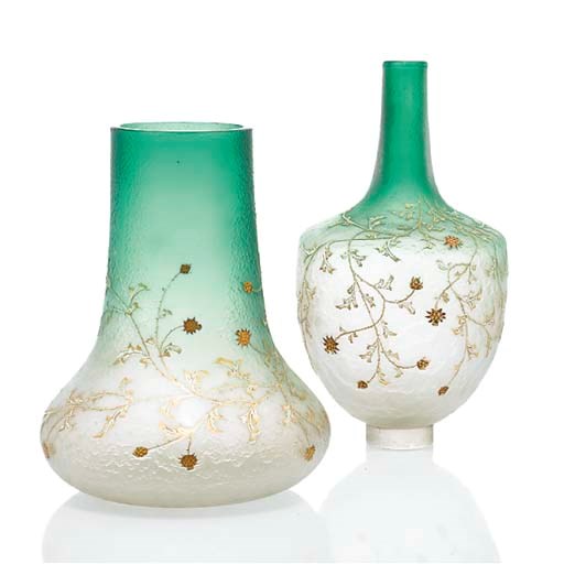 VASE PIRIFORME ET SOLIFLORE SUR TALON