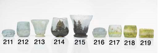 VASE DE SECTION OVALE