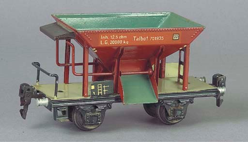 A Märklin two-axle 1767 16.5cm. Talbot hopper wagon
