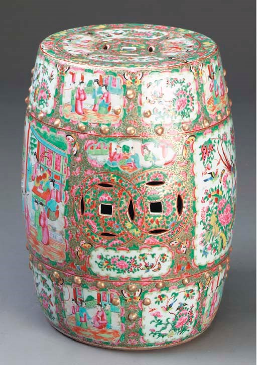 A CHINESE EXPORT 'CANTON FAMILLE ROSE' GARDEN SEAT,