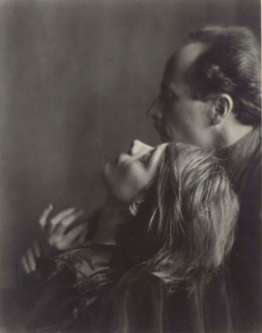 IMOGEN CUNNINGHAM