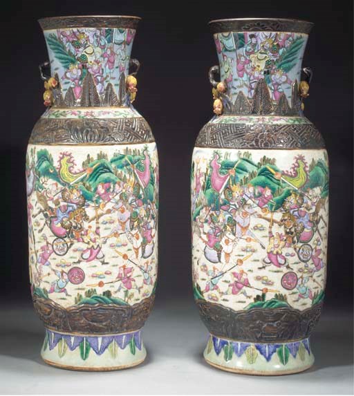 A pair of famille rose rouleau vases, 19th century