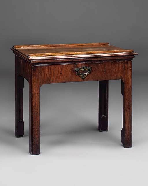 A MAHOGANY ARCHITECT'S TABLE
