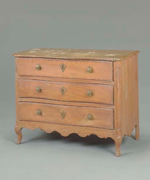 A NORTH EUROPEAN PINE COMMODE