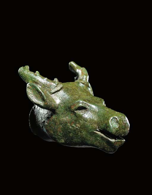 A SCYTHIAN BRONZE STAG HEAD