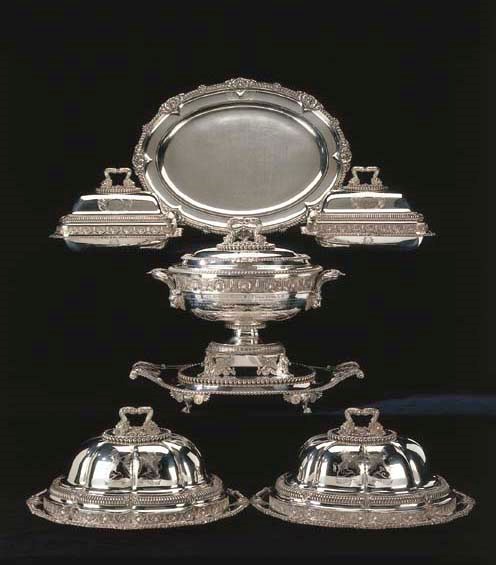 AN IMPORTANT GEORGE III SILVER PRESENTATION DINNER SERVICE