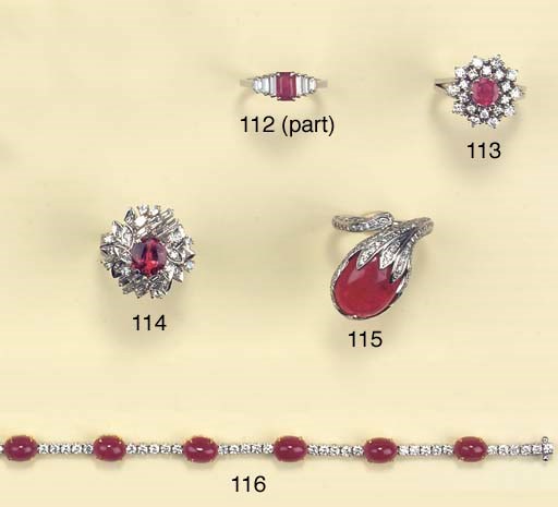 A RUBY AND DIAMOND CLUSTER RING