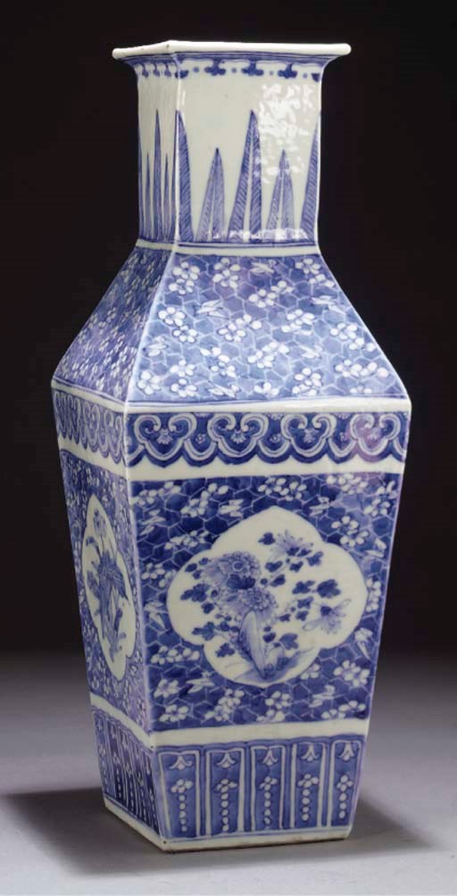 A Chinese blue and white tapering rectangular vase, 19th century