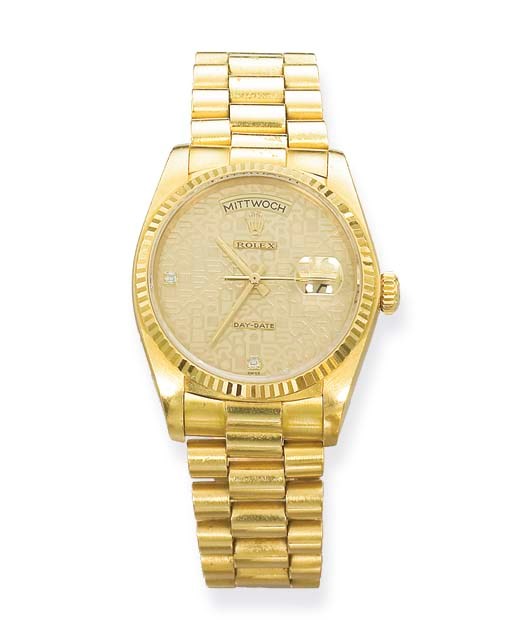 A GENTLEMAN'S 18K GOLD 'DAY-DATE' WRISTWATCH, BY ROLEX