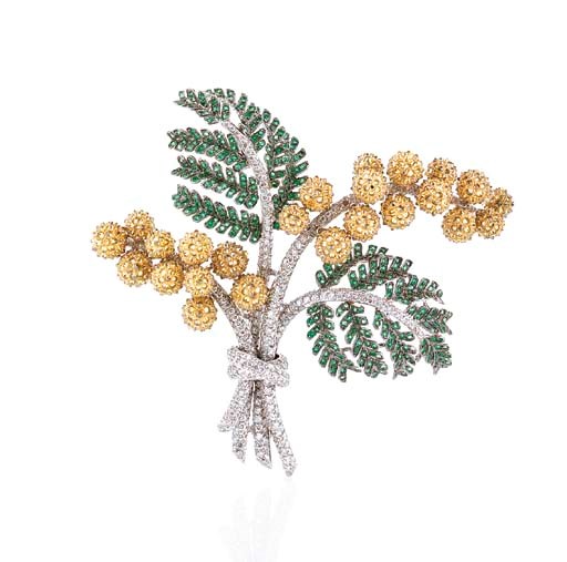 AN EMERALD, YELLOW DIAMOND AND DIAMOND MIMOSA BROOCH