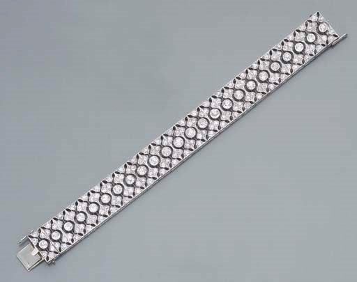 BRACELET ART DECO DIAMANTS