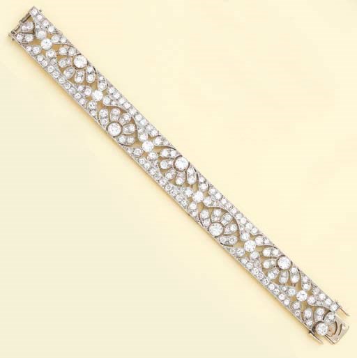 BRACELET ART DECO DIAMANTS