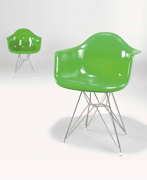 CHARLES & RAY EAMES