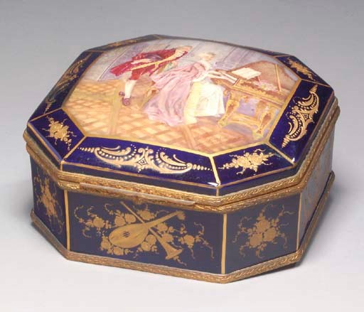 A SEVRES STYLE GILT-BRONZE MOUNTED PORCELAIN CASKET,