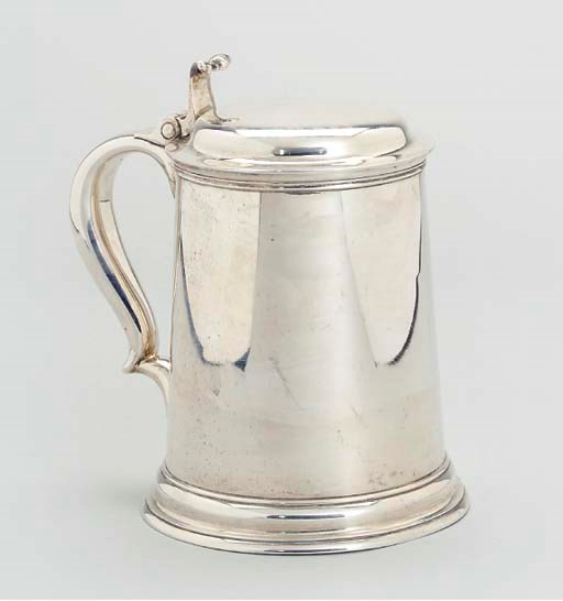AN AMERICAN SILVER TANKARD