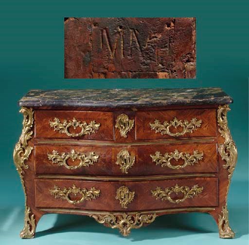 A REGENCE ORMOLU-MOUNTED KINGWOOD COMMODE