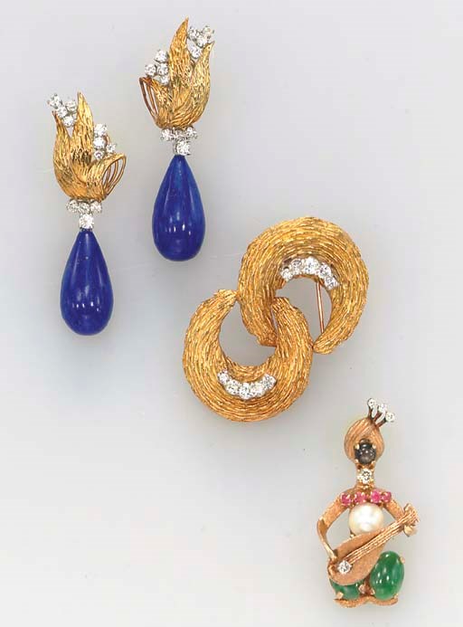 A LARGE GROUP OF GOLD, GEM-SET, ENAMEL, SILVER AND GILT JEWELRY