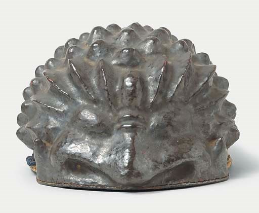 A rare and impressive Uchidashi Bachi [Helmet]