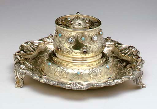 A CONTINENTAL GILT-METAL INKSTAND,