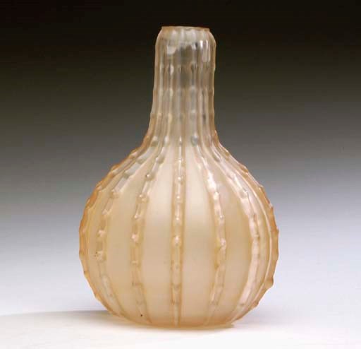 'DENTELE', A LALIQUE SEPIA FROSTED GLASS VASE,