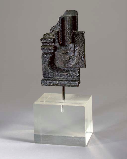 LOUISE NEVELSON
