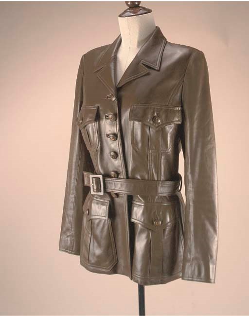 A CHESTNUT BROWN LEATHER 3/4 LENGTH BELTED JACKET