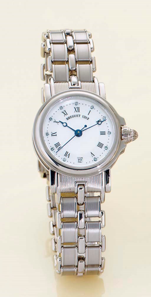 BREGUET. A FINE LADY'S 18K WHITE GOLD, DIAMOND AND MOTHER-OF-PEARL AUTOMATIC CENTER SECONDS WRISTWATCH WITH DATE AND BRACELET