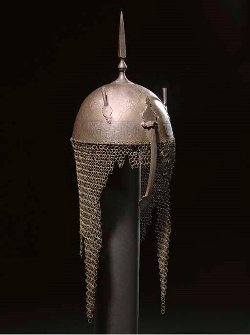 A DAMASCENED STEEL KHULA-KHUD, 19TH CENTURY