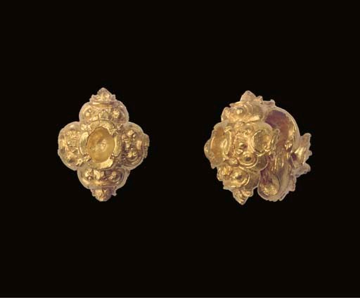 A Pair of Javanese gold ear rings